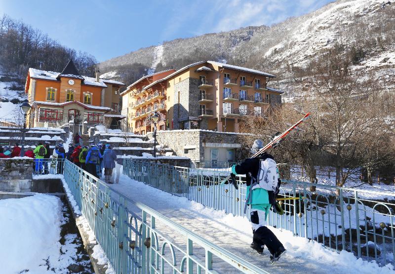 Résidence Néméa Les Grands Ax Ax-les-Thermes Exterior foto